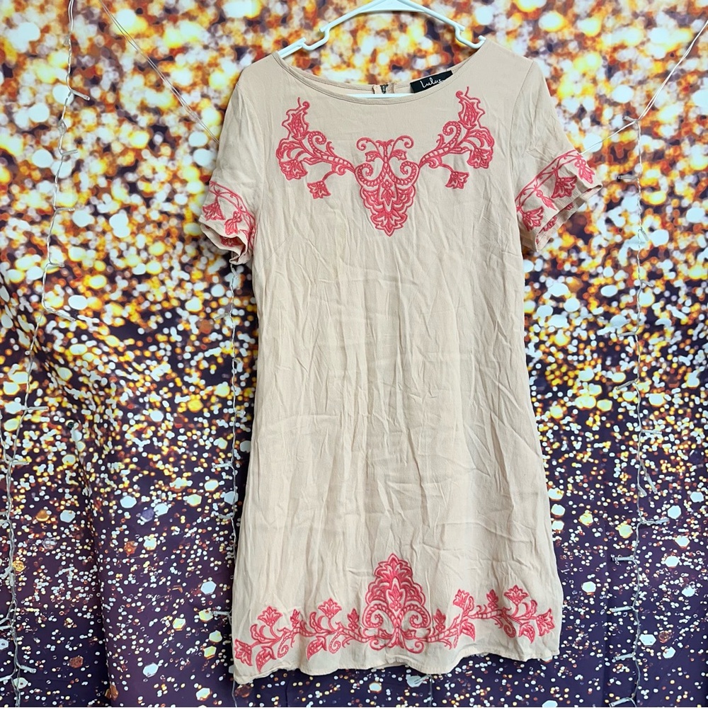 Lulus Coral Embroidered Dress size medium